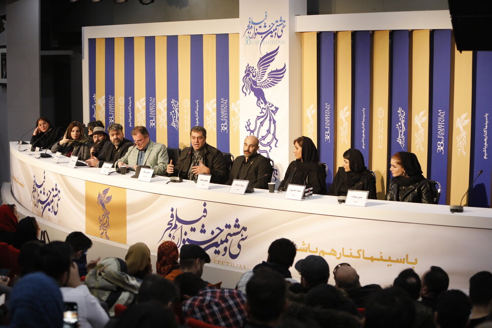 گزارش تصویری از نخستین روز برگزاری سی و هشتمین جشنواره فیلم فجر