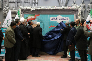 نصب تابلوهای طرح کوچه میزین افتخاری آغاز شد
