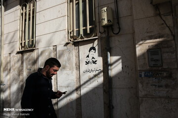 دیوارنگاره های برجای مانده از دوران انقلاب