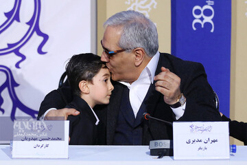نشست خبری فیلم درخت گردو