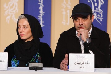 نشست خبری «خروج»