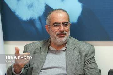 درخواست توئیتری حسام الدین آشنا بعد از مناظره جنجالی ترامپ و بایدن