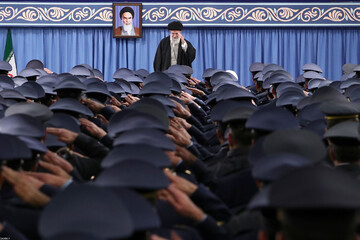 دیدار جمعی از فرماندهان و کارکنان نیروی هوایی و نیروی پدافند هوایی ارتش