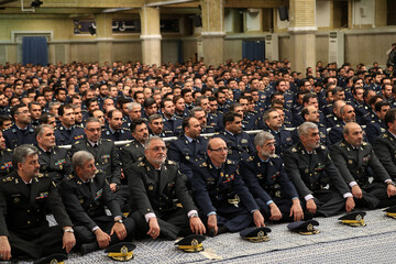 دیدار جمعی از فرماندهان و کارکنان نیروی هوایی و نیروی پدافند هوایی ارتش
