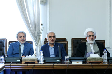 جلسه شورای عالی هماهنگی اقتصادی با حضور سران قوا