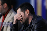 ببینید | واکنش‌های شهاب حسینی و دوستان در نیمه شبی که سینمای ایران را به هم ریخت!