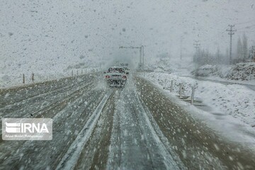 کولاک و مشکل تردد در برخی محورهای کردستان‎