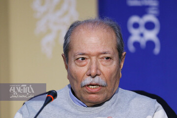 علی نصیریان