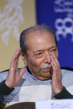علی نصیریان