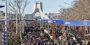 Iranians mark Islamic Revolution anniv. in nationwide rallies