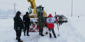 مسافران در راه مانده در رشت اسکان داده شدند