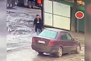 فیلم | لحظه انفجار نارنجک داخل خودروی 3 مرد مست اوکراینی
