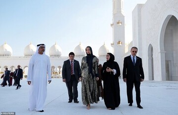 تصاویر | بازدید دختر ترامپ از مسجد شیخ زاید در امارات 
