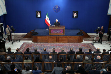 الرئيس روحاني: ايران استطاعت مجاوزة مرحلة الضغوط القصوى الأميركية