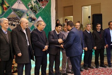  تولیدکنندگان نمونه بخش کشاورزی آذربایجان‌شرقی تجلیل شدند