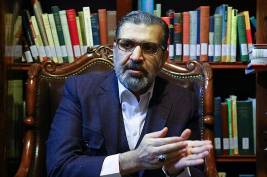محمود احمدی نژاد، رابین هود شد /ظریف می‌تواند پدیده انتخابات باشد