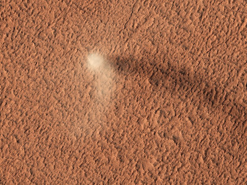 ثبت عکس از گردباد شیطان در مریخ برای اولین بار