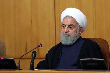 الرئيس روحاني: الحظر عمل إرهابي أمريكي ضد الشعب الإيراني

