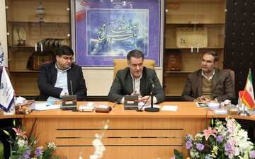 تاکید استاندار چهارمحال وبختیاری بر اطلاع رسانی صحیح درخصوص ویروس کرونا 