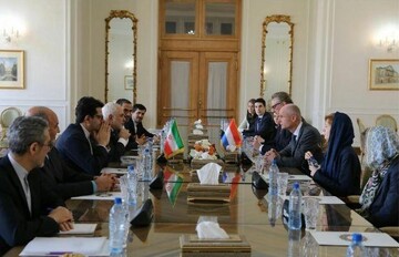 در دیدار ظریف و همتای هلندی چه گذشت؟