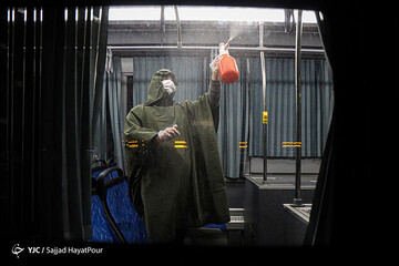 ببینید | اتوبوس‌های قم ضدعفونی شدند