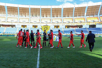 وقتی سپاهانی‌ها در رختکن ماندند و پرسپولیس را قهرمان کردند!