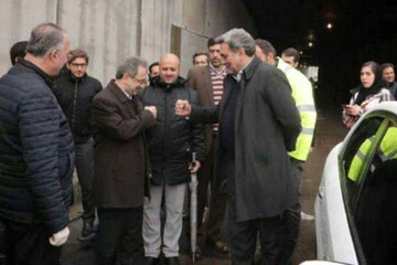 ببینید | دست دادن ضد کرونایی شهردار و استاندار تهران!