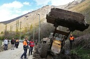 باز شدن آزادراه زنجان-قزوین/ درگیری راهداران با سیل، کولاک و طوفان شن