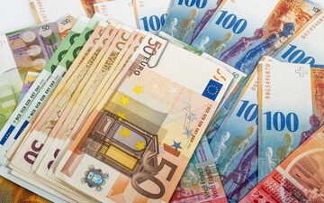 نرخ یورو و پوند بانکی گران شد