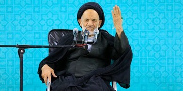 علم بدون تربیت آفت می‌شود