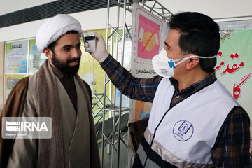 انجام تست کرونا و ضدعفونی در پایانه مسافربری تبریز