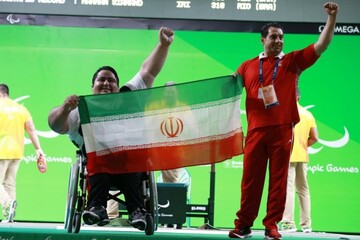 شکستن رکورد پارالمیک توسط سیامند رحمان