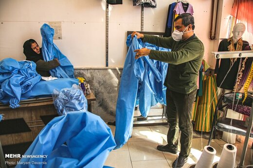 کارگاه های تولید لباس مخصوص پزشکان در بجنورد