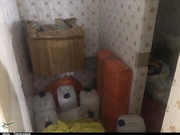 کشف مقادیر زیادی الکل از یک منزل مسکونی در کرج