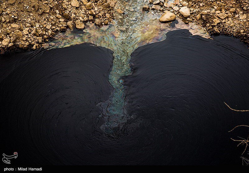 آلودگی نفتی در روستای پگین - خوزستان