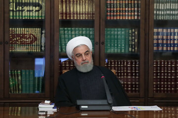 الرئيس روحاني يؤكد على تكريس كافة الجهود للحد من تداعيات كورونا في البلاد
