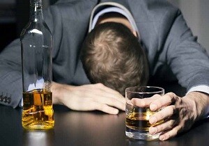 افزایش قربانیان مسمومیت الکلی در خوزستان/ ۴۰ نفر جان باختند