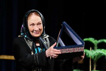 پری امیرحمزه : با جنجال نام خودم را سر زبان‌ها نمی‌اندازم