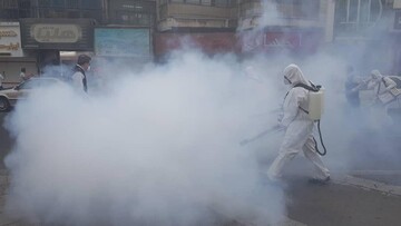 عملیات ضدعفونی محله صادقیه توسط آتش نشانان