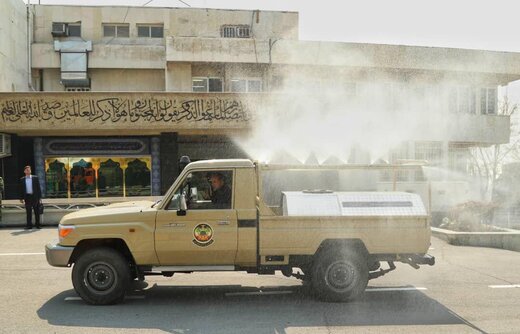 رونمایی از خودروهای جدید ضدعفونی کننده و رفع آلودگی نزاجا با حضور فرمانده نیروی زمینی ارتش