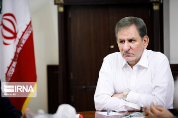 جهانگیری: آحاد جامعه در جلوگیری از گسترش کرونا نقش دارند/ دولت به دنبال کاهش روند شیوع است