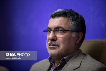 هنوز به پیک بیماری کووید ۱۹ نرسیده‌ایم/ آمار اصلی مبتلایان بیشتر از آمار وزارت بهداشت است