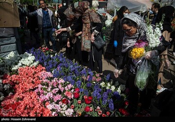شلوغی بازار گل در روزهای کرونایی