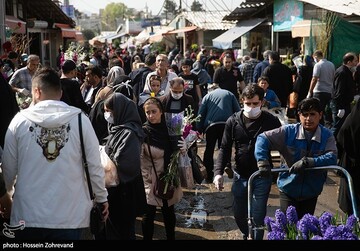 شلوغی بازار گل در روزهای کرونایی