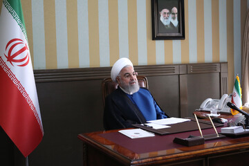 President Rouhani felicitates Supreme Leader on New Year