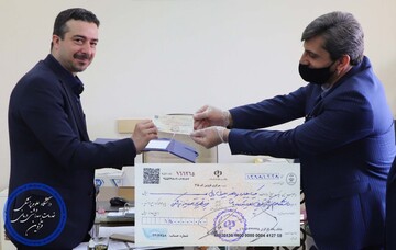 هدیه ۱/۵ میلیارد ریالی بانک رفاه به دانشگاه علوم پزشکی قزوین 