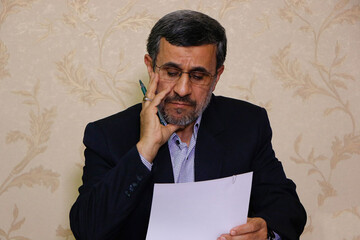 اطلاعیه دفتر احمدی نژاد درباره انتخابات هیات رئیسه مجلس یازدهم