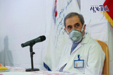 تجلیل ولایتی از پزشکان اصلی‌ترین جبهه خط مقدم جنگ با کرونای تهران