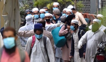 پاکستان ۲۰ هزار مبلغ دینی را از بیم کرونا قرنطینه کرد