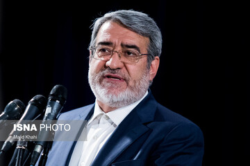 هشدار جدی وزیر کشور: اگر پاساژها، مساجد و نهادهای دیگر، پروتکل ضدکرونایی را رعایت نکنند بسته خواهند شد
